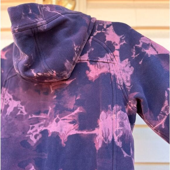 Lululemon purple/maroon tie-dye hooded long-sleeved sweater, drawstring, size 4 - Picture 10 of 14